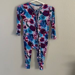 Gigi and Max Ruffle Zip